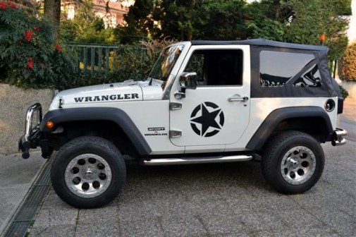 jeep-wrangler-9000-giri