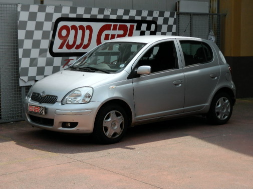 Toyota Yaris by 9000 Giri