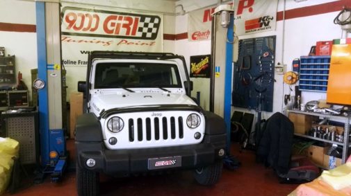 Jeep Wrangler Jk 2.8 crd powered by 9000 Giri & 4wd Italia