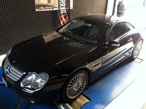 Mercedes Benz Sl 55 Amg powered by 9000 Giri