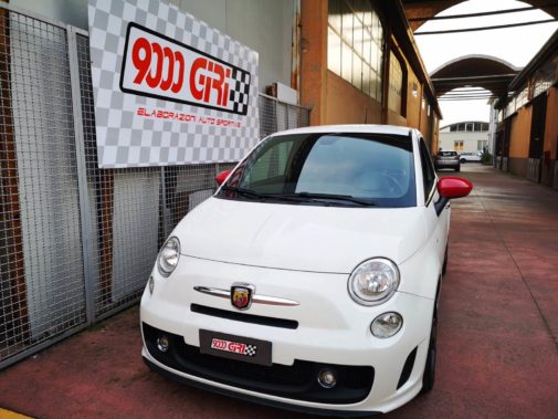 Fiat 500 Abarth powered by 9000 Giri