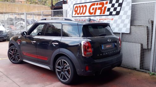 Mini Countryman All4 Cooper S Jcw powered by 9000 Giri