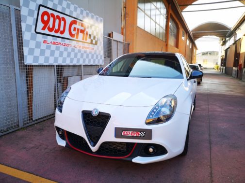 Alfa Romeo Giulietta powered by 9000 Giri