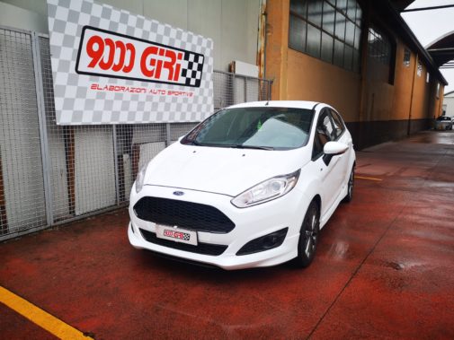 Ford Fiesta 1.4 16v powered by 9000 Giri