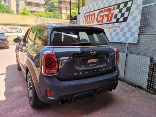 Mini Countryman Cooper S Jcw powered by 9000 Giri