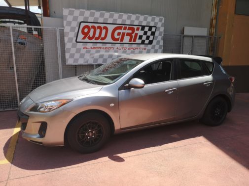 Mazda 3 1.6 powered by 9000 Giri