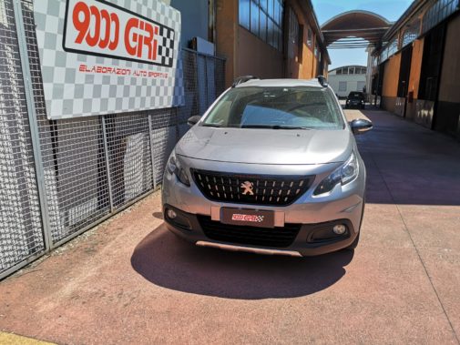 Peugeot 2008 1.2 16v powered by 9000 Giri