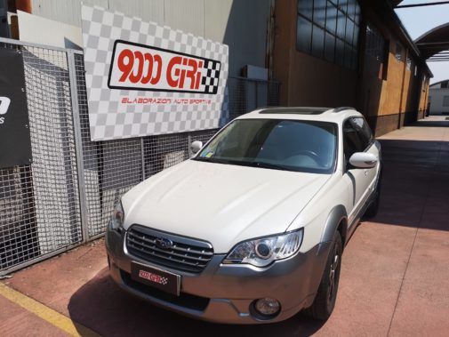 Subaru Legacy Outback 3.0 powered by 9000 Giri